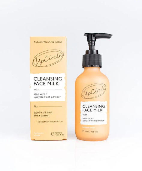 UpCircle Beauty - Cleansing Face Milk with Oat Powder & Aloe Vera